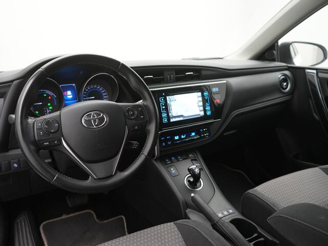 Toyota AURIS 1.8 Hybrid Aspiration | Stoelverwarming | Navigatie | Trekhaak |