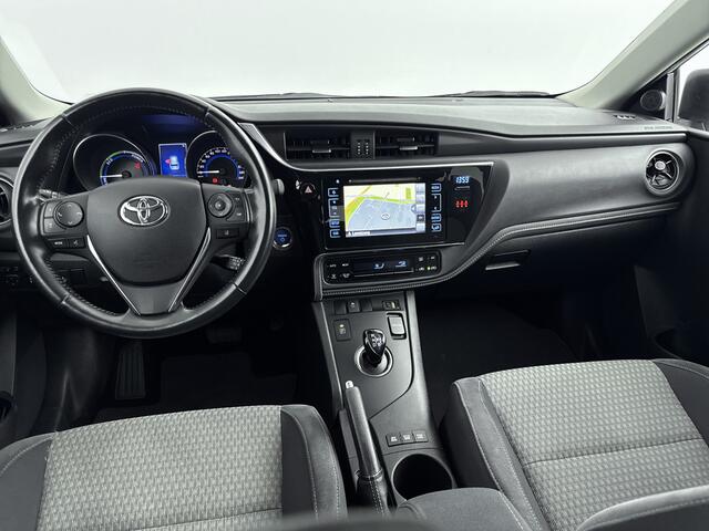 Toyota AURIS 1.8 Hybrid Dynamic | Navigatie | Cruise Control | DAB | Climate Control | Trekhaak | Achteruitrijcamera |
