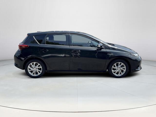 Toyota AURIS 1.8 Hybride Dynamic | Navigatie | Achteruitrijcamera | Dealer onderhouden