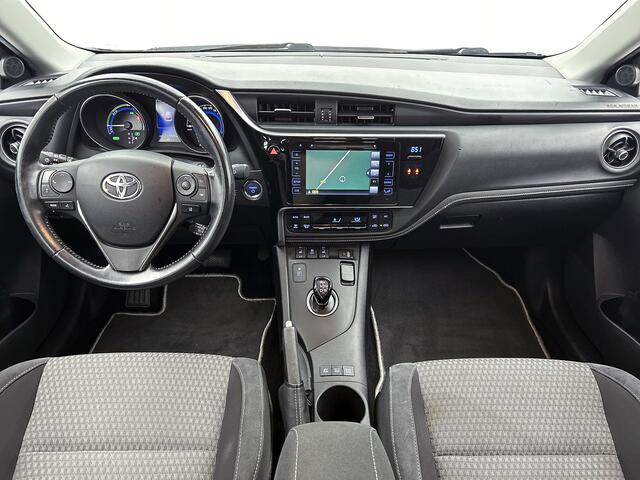 Toyota AURIS 1.8 Hybrid Executive Limited | Dealeronderhouden | Navigatie | Trekhaak | Stoelverwarming | Parkeersensoren voor | Climate Control | Achteruitrijcamera |