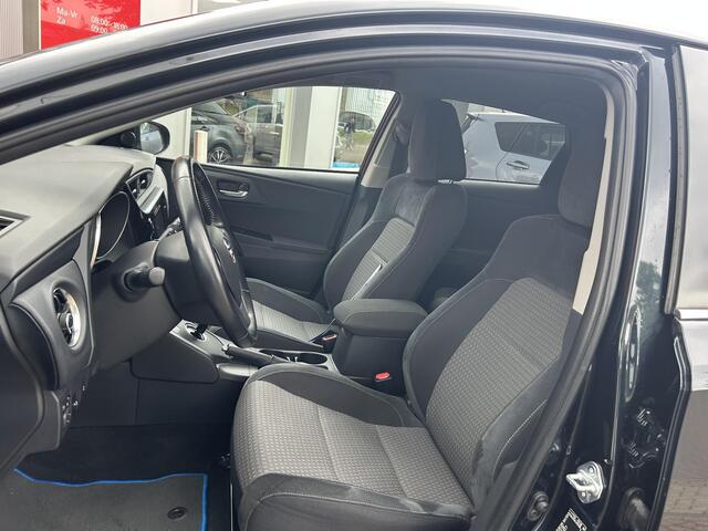 Toyota AURIS 1.8 Hybrid Dynamic | Delaer onderhouden | Smart Entry | Deep titanium kleur