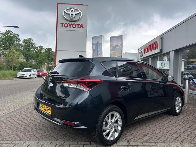 Toyota AURIS 1.8 Hybrid Dynamic | Delaer onderhouden | Smart Entry | Deep titanium kleur