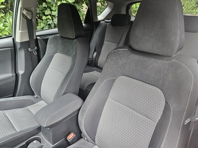 Toyota AURIS 1.8 Hybrid Dynamic Keyless/Pdc