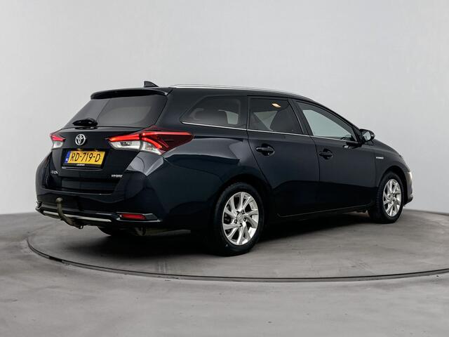 Toyota AURIS Touring Sports 1.8 Hybrid Dynamic Go | Trekhaak | Parkeercamera |