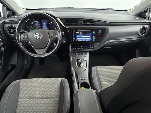 Toyota AURIS Touring Sports 1.8 Hybrid Dynamic Go | Trekhaak | Parkeercamera |