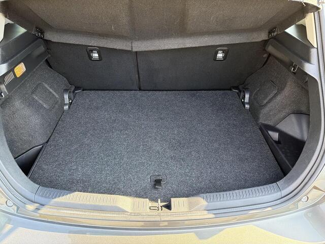 Toyota AURIS 1.8 Hybrid Executive | Navigatie | Camera | Stoelverwarming