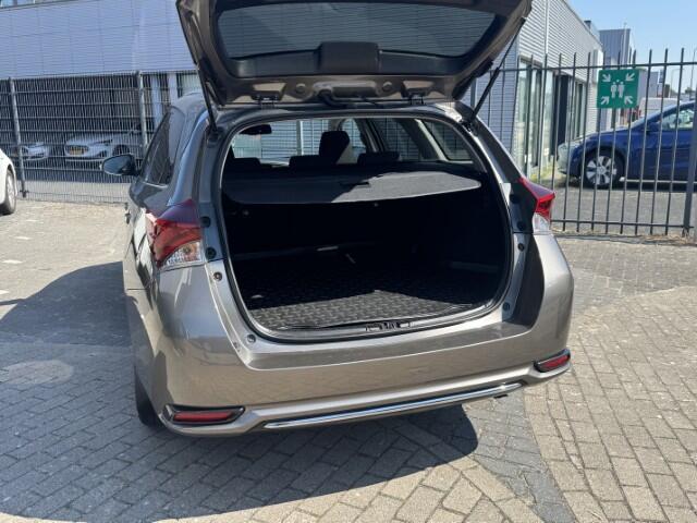 Toyota AURIS 1.8 Hybrid Dynamic
