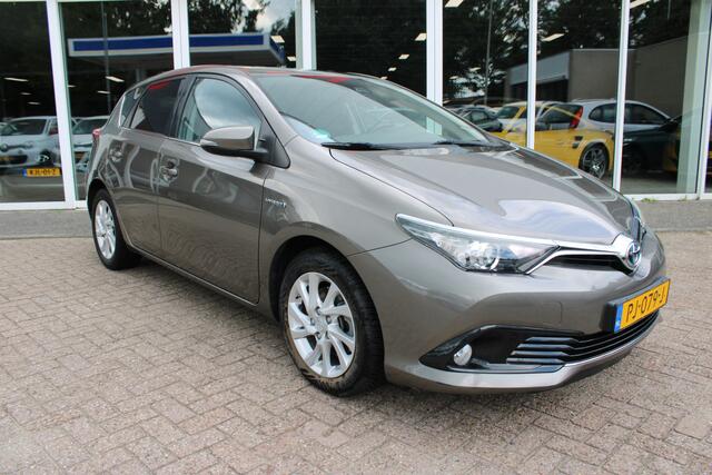 Toyota AURIS 1.8 Hybrid Dynamic
