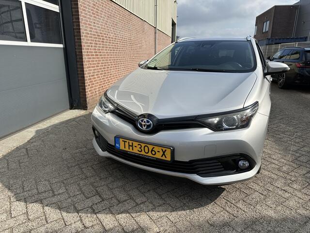Toyota AURIS Touring Sports 1.8 Hybrid Energy Plus Airco,Camera,Trek,Enz
