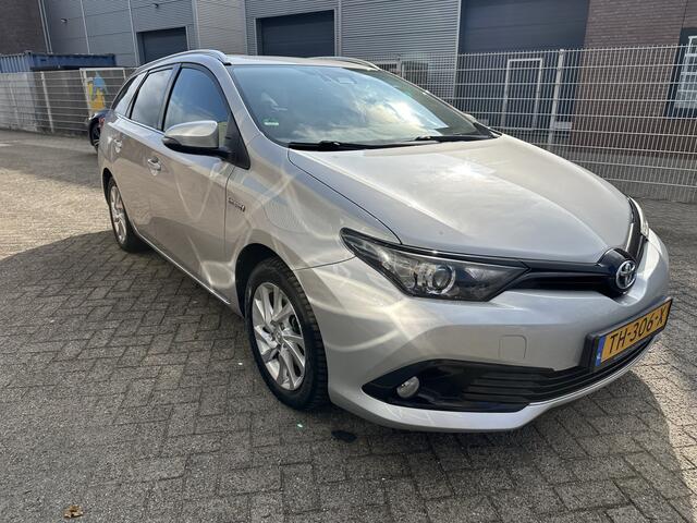 Toyota AURIS Touring Sports 1.8 Hybrid Energy Plus Airco,Camera,Trek,Enz