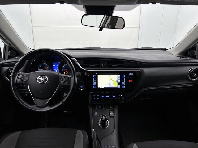 Toyota AURIS Touring Sports 1.8 Hybrid Energy Plus | Stoelverwarming | Navigatie | Climate Control |