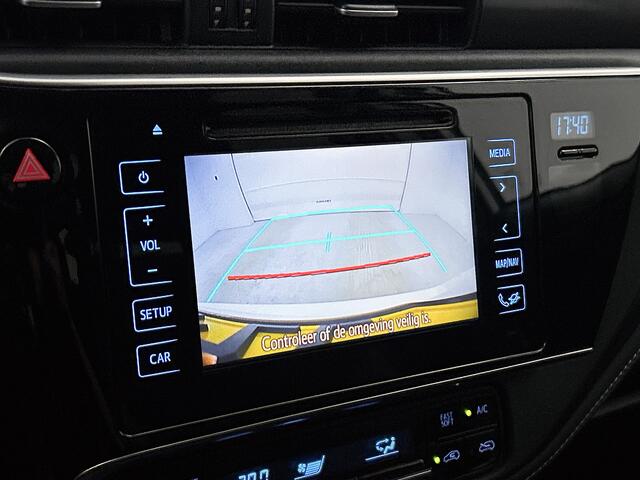 Toyota AURIS Touring Sports 1.8 Hybrid Energy Plus | Stoelverwarming | Navigatie | Climate Control |