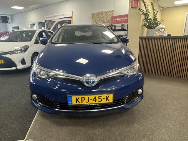 Toyota AURIS 1.8 Hybrid Lease Pro