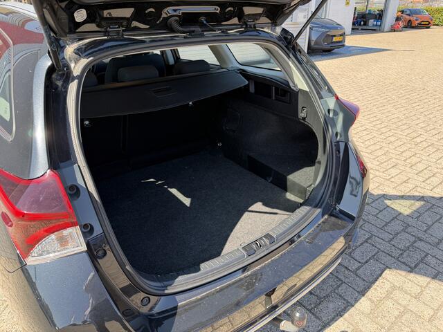 Toyota AURIS Touring Sports 1.8 Hybrid Aspiration *Met trekhaak!*