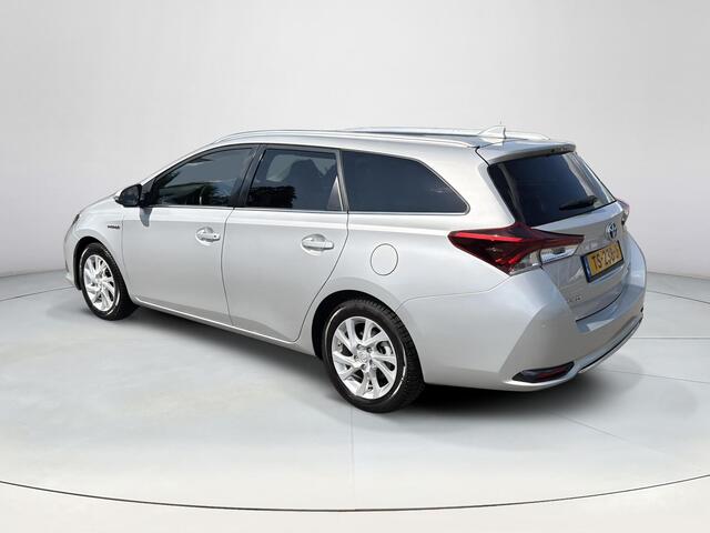 Toyota AURIS Touring Sports 1.8 Hybrid Executive | Lage KM stand | Achteruitrijcamera | Cruise Control |