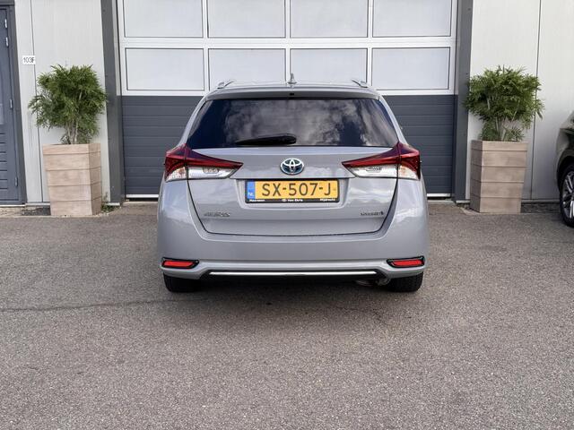 Toyota AURIS 1.8 Hybrid Dynamic Go / NAVI / CRUIS / AIRCO/ GARANTIE /