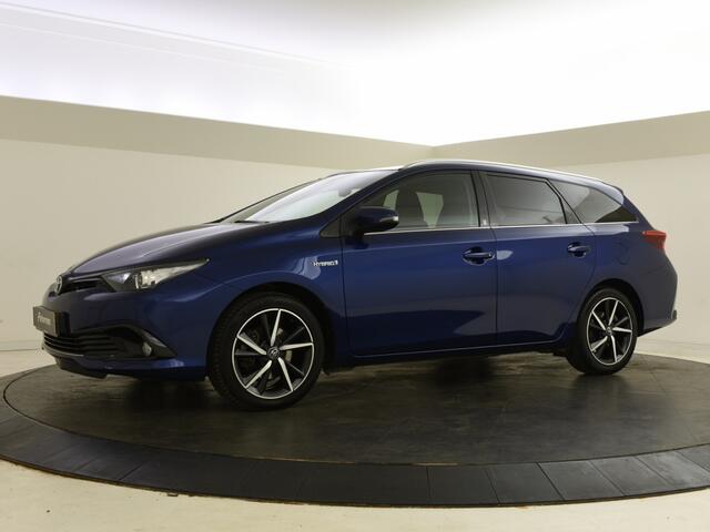 Toyota AURIS Touring Sports 1.8 Hybrid Team D