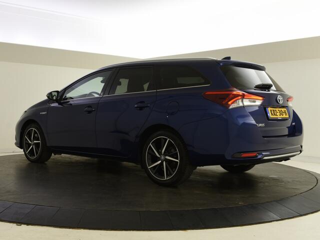 Toyota AURIS Touring Sports 1.8 Hybrid Team D