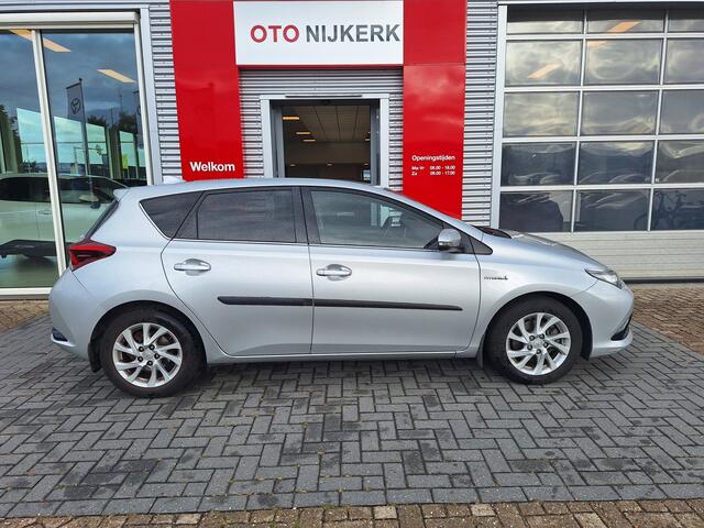 Toyota AURIS 1.8 Hybrid Dynamic