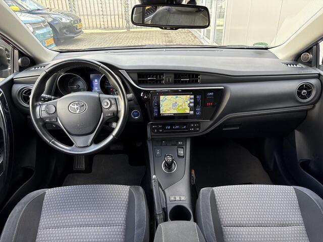 Toyota AURIS 1.8 Hybrid Black Edition **KEYLESS/ TREKHAAK/ CRUISE CONTROL**
