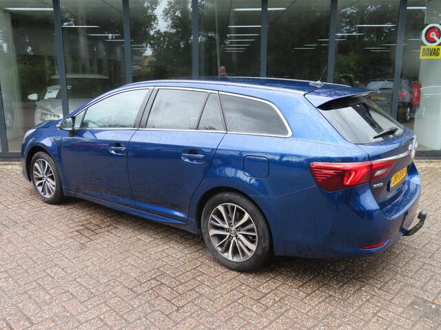Toyota AVENSIS Touring Sports 1.6 D-4D-F Lease Pro*Navi*Leder*Camera*EXPORT/EX.BPM*