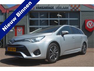 toyota-avensis-touring-sports-autom