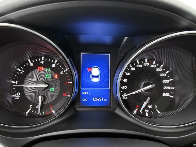 Toyota AVENSIS Touring Sports 1.8 VVT-i Dynamic | Stoelverwarming | Dealer Onderhouden | Navigatie | Climate Control | Cruise Control | SL 22