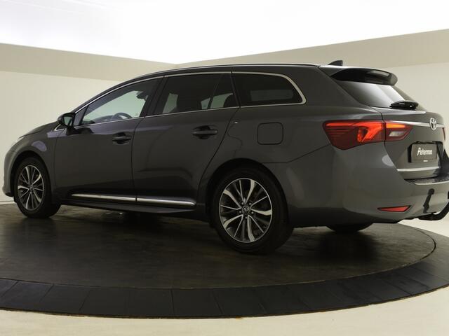 Toyota AVENSIS Touring Sports 1.8 VVT-i Sol Edition | Trekhaak | Stoelverw. | Cruisecontrol |