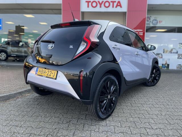 Toyota AYGO 1.0 VVT-i MT JBL | Leder | Stoelverwarming | Premium Audio