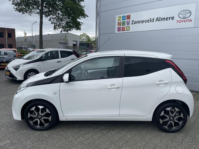 Toyota AYGO 1.0 VVT-i x-cite