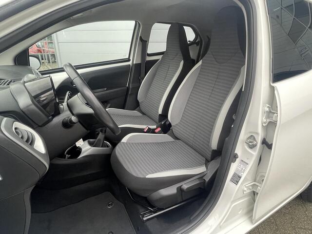 Toyota AYGO 1.0 VVT-i x-cite