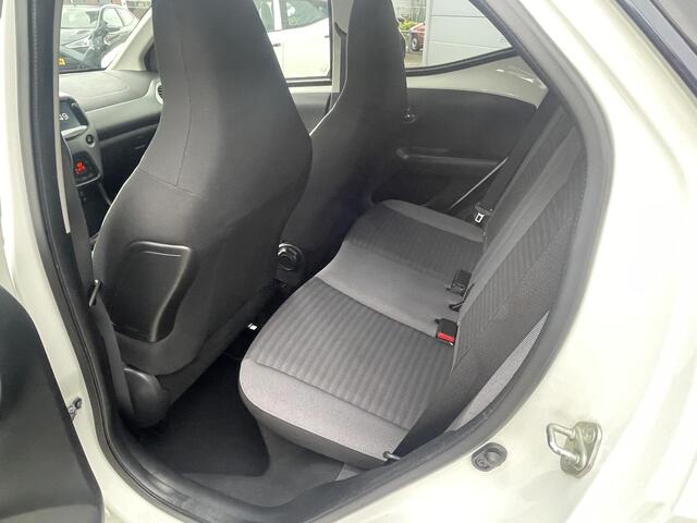 Toyota AYGO 1.0 VVT-i x-cite