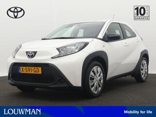 toyota-aygo-x-1.0-vvt-i-s-cvt-play