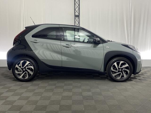 Toyota AYGO X 1.0 VVT-i S-CVT Pulse Automaat | Apple Carplay | ACC | Verw. Voorstoelen | Camera |