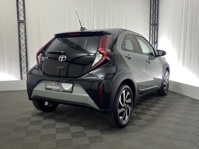 Toyota AYGO X 1.0 VVT-i S-CVT Pulse Automaat | Apple Carplay | ACC | Verw. Voorstoelen | Camera |