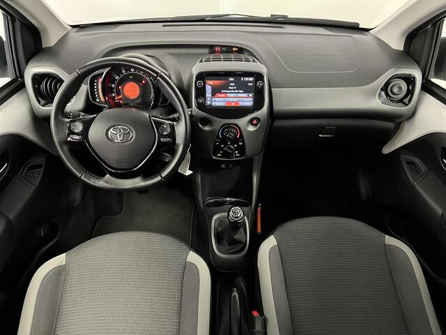 Toyota AYGO 1.0 VVT-i x-play | 1e-EIG. | CAMERA | NAVI |