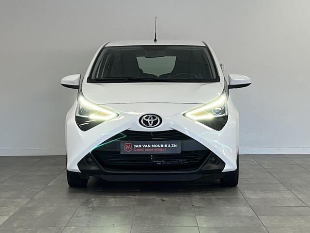 Toyota AYGO 1.0 VVT-i x-play | 1e-EIG. | CAMERA | NAVI |