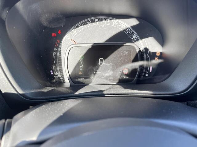 Toyota AYGO 1.0 VVT-i MT JBL
