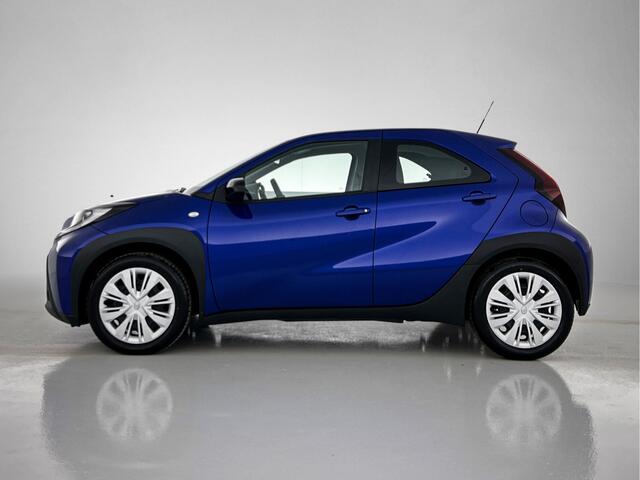 Toyota AYGO X 1.0 VVT-i S-CVT Play