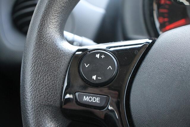 Toyota AYGO 1.0 VVT-i x-fun ? AC ? BT ? Rijklaar ?