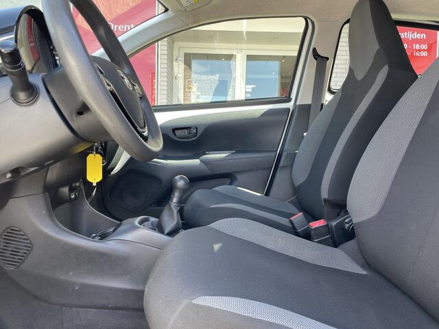 Toyota AYGO 1.0 VVT-i x-fun | Bluetooth | Airco | Neerklapbare achterbank
