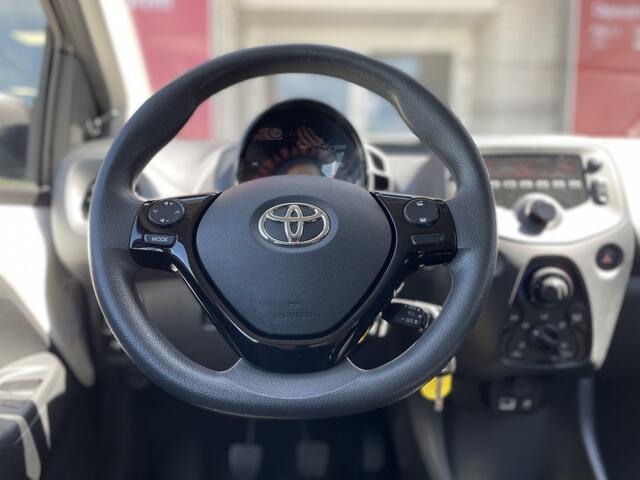 Toyota AYGO 1.0 VVT-i x-fun | Bluetooth | Airco | Neerklapbare achterbank