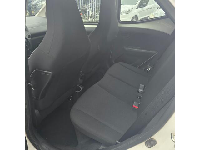 Toyota AYGO 1.0 VVT-i x-fun inclusief BTW rijklaar