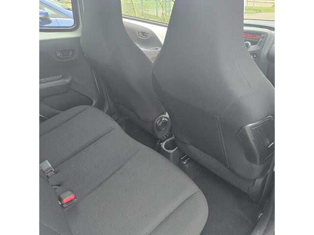 Toyota AYGO 1.0 VVT-i x-fun inclusief BTW rijklaar