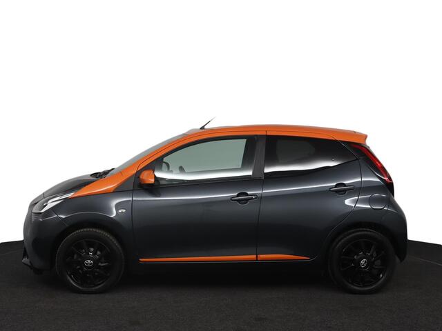 Toyota AYGO 1.0 VVT-i x-JBL | Automaat | JBL Audio | Climate control |
