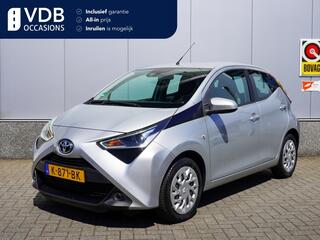 toyota-aygo-1.0-vvt-i-x-play-automa
