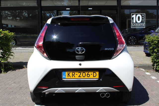 Toyota AYGO 1.0 VVT-i x-sport | Rijklaar | Camera | Airco | Radio/USB/AUX-speler | Bluetooth | Allseason