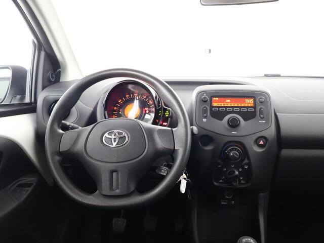 Toyota AYGO 1.0 VVT-I-X-NOW AIRCO 100% ONDERHOUDEN 5-DEURS.ELEKTRISCHE RAMEN.GARANTIE TOT 10-2027