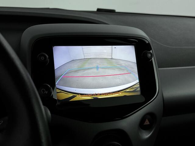 Toyota AYGO 1.0 VVT-i x-play limited | Carplay | Airco | Parkeercamera |