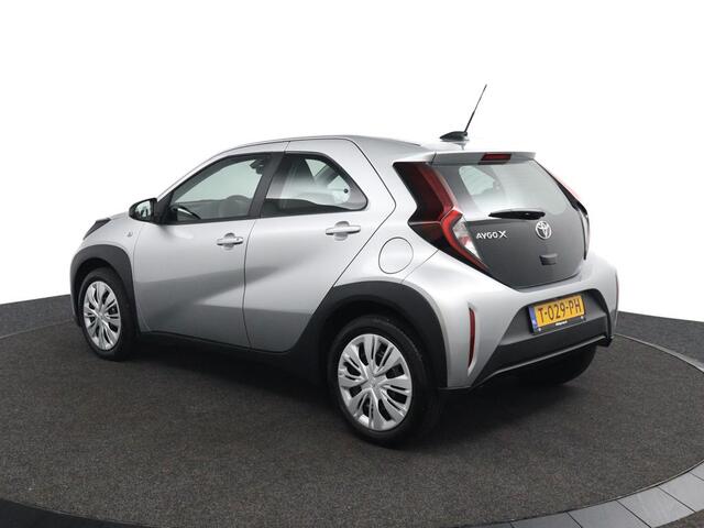 Toyota AYGO X 1.0 VVT-i MT Play | Adaptieve Cruise Control | Achteruitrijcamera | Toyota Safety Sense | Airco |
